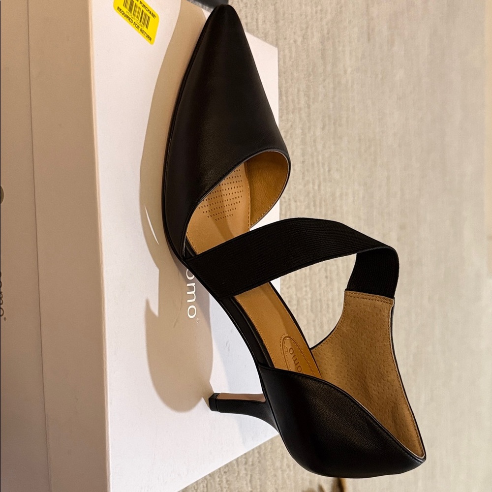 Corso Como Black Pointed Kitten Heel Pumps with Elastic Straps - Picture 3 of 9